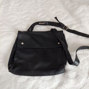 Sleek Black Leather Messanger Bag